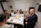Cumhurbaşkanı Erdoğan, iftarda Kayacık ailesinin misafiri oldu
