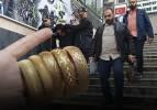 Sahte altınla milyonluk vurgun! Kullandığı y&ouml;ntemle kuyumcuları bile tongaya d&uuml;ş&uuml;rd&uuml;