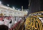 Kabe'nin yeni &ouml;rt&uuml;s&uuml; serildi! &Ouml;zel merasim d&uuml;zenlendi