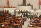 TBMM'de oturma d&uuml;zeni değişti: Partilerin yeni yerleri belli oldu!