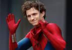 Tom Holland yeni Spider-Man filmiyle servetine servet kattı! Aldığı &uuml;cret dudak u&ccedil;uklattı 