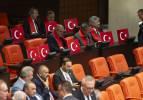 TBMM'deki tarihi oturumdan kareler  