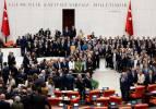 Tarihi yasa rekor oyla kabul edildi YENİ Parti'de &ccedil;atlak! Parti parti 'Evet-hayır' tablosu