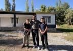 Hakkari'de başarıyla g&uuml;ndem olmuşlardı! İkizlere yeni yuva