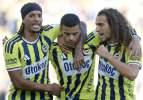 Avrupa, Fenerbah&ccedil;e'nin rekorunu konuşuyor! 8-0'lık lig zaferi manşetleri salladı