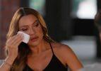 Hadise programda g&ouml;zyaşlarına boğuldu! Hem aile travmasını anlattı hem evlilik sinyali verdi