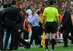 Fatih Terim, Arena'da çıldırdı!
