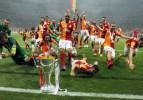 Şampiyon Galatasaray kupasını aldı