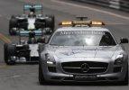 Rosberg başladığı gibi bitirdi!