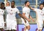 Galatasaray'da 5 isim gönderiliyor!