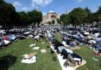 Ayasofya'da on binler namaz kıldı!