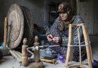Kumaşa 120 yıllık tezgahta hayat veriyor