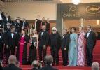 70. Cannes Film Festivali açılışından renkli görüntüler
