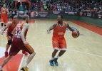 G.Saray'ı deviren Banvit seriye tutundu
