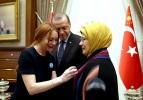 Lindsay Lohan ülkesine dönmeye korkuyor