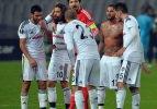Cenk Kartal'ı uçurdu