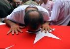 Şehit Yüzbaşı son yolculuğuna uğurlandı