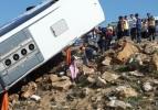 Yozgat'ta yolcu otobüsü devrildi: 3 ölü, 15 yaralı