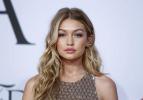 Gigi Hadid'ten jean kombin tüyoları