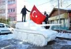 15 Temmuz'a özel 'Kardan Tank' yaptılar