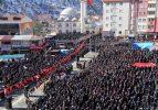 Şehidi 10 bin kişi uğurladı