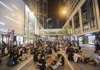 Hong Kong sokakları işgalcilerle doluyor