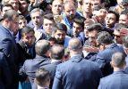  Diyarbakır'da Başbakan'a sevgi seli