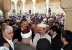Görmez, Şanlıurfa'da sabah namazında
