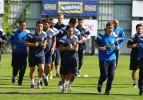 Fenerbahçe'de Kuyt takımdan ayrı çalıştı