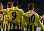 Dortmund Hollanda'da turu cebine koydu!