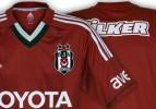 İşte Beşiktaş'ın 'kırmızı' formaları