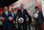Başbakan Erdoğan'dan futbol şov