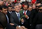 Abdullah Gül'e Kayseri'de sevgi seli