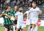 Gekas Fener'i yaktı!