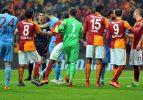 Arena'da unutulmayacak hareket