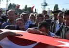 Şehit Yıldırım, gözyaşları içinde toprağa verildi