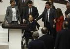 Aylin Nazlıaka TBMM'yi karıştırdı! Kadın vekiller arasında arbede!