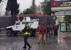 Bayrampaşa'da çevik kuvvete saldırı