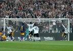 Beşiktaş-Osmanlıspor maçından kareler
