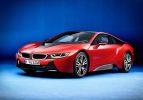 BMW i8'e kırmızı çok yakıştı