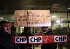 CHP İstanbul il binasını iş&ccedil;iler bastı