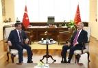 Davutoğlu CHP Genel Merkezi'nde