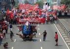 Dünyadan 1 Mayıs manzaraları