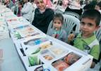 6 bin çocuk aynı sofrada iftar açtı