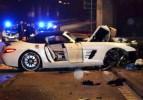 Mercedes Benz SLS AMG ile ölümcül kaza!