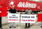 T&uuml;rk şof&ouml;rler Slovenya'da eylem yaptı