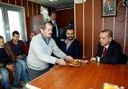 Erdoğan'dan taksi durağına ziyaret