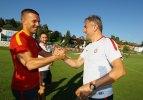 Lukas Podolski sahne aldı