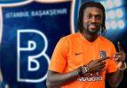 Böyle aile düşman başına! Adebayor'un annesi...