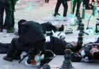 Taksim'deki polisler geceyi böyle geçirdi